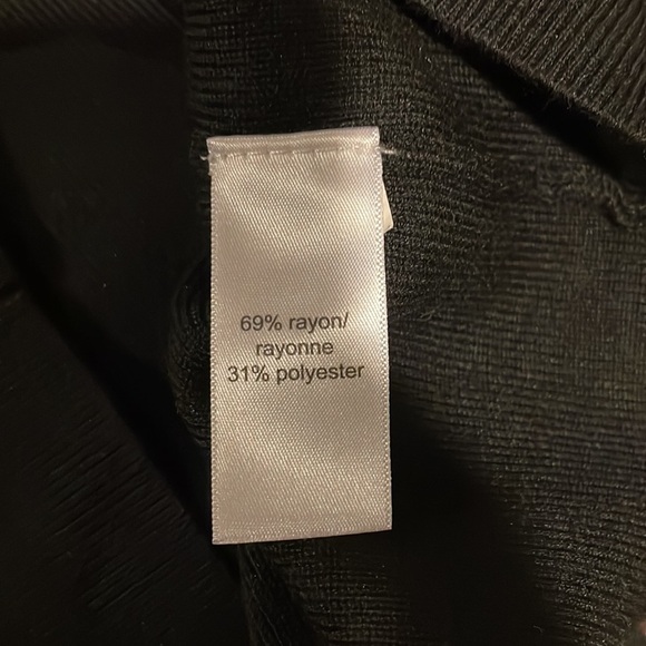 EUC Maurices women’s cutout black sweater XXL - Picture 7 of 8